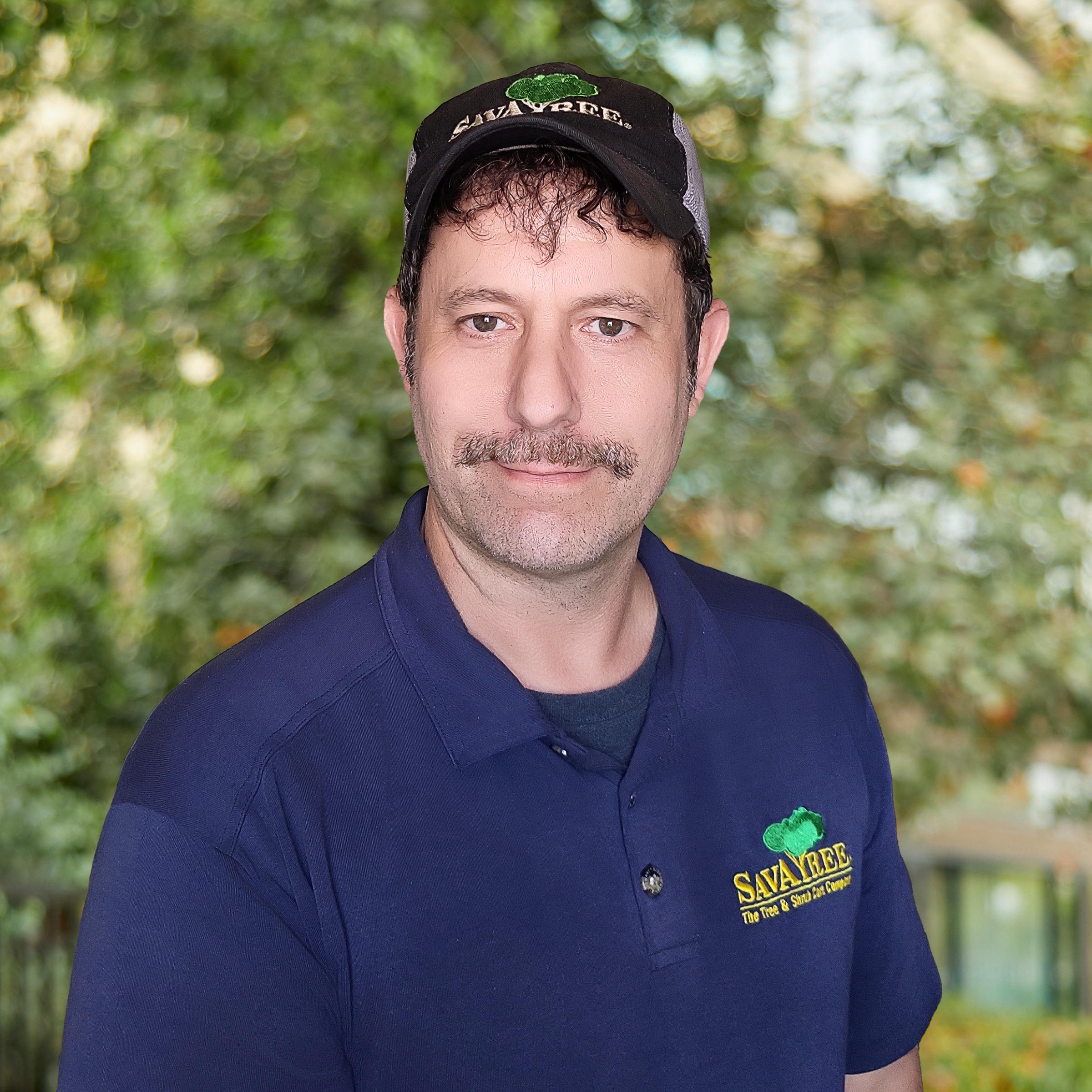 Headshot of SavATree Arborist Keith Lingenfelter