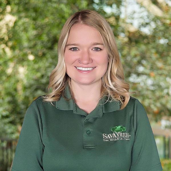 Headshot of Liv Duesterberg