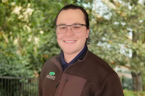 Headshot of SavATree Arborist Aaron Yablonski