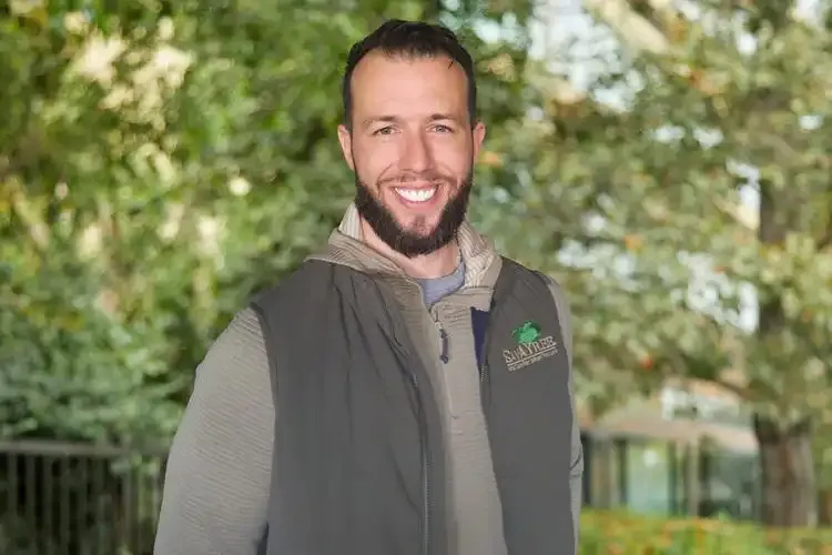 Headshot of SavATree Arborist Alex Karker