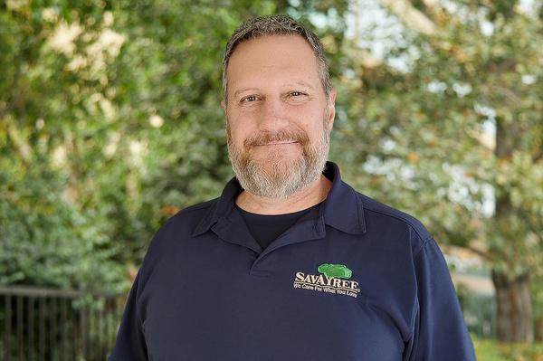 Headshot of SavATree Arborist Andy Knight