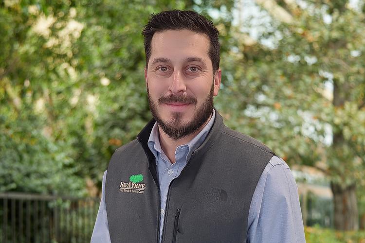 Headshot of SavATree Arborist Brandon Peloso