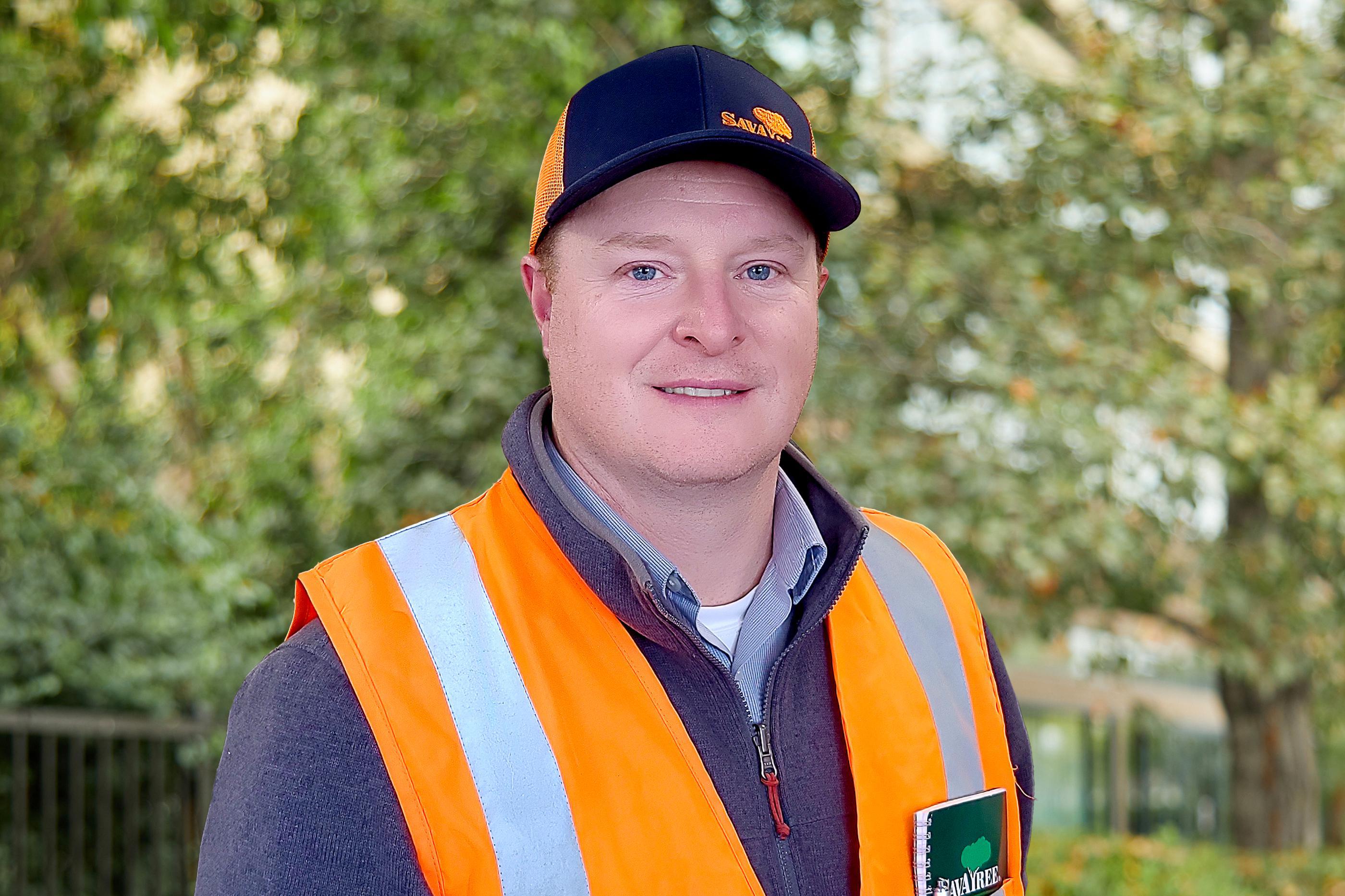 Headshot of SavATree Arborist Chris Evans