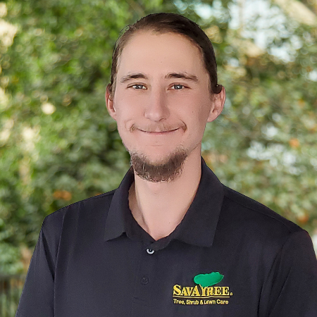 Headshot of SavATree Arborist Colson Leingang