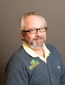 Headshot of SavATree Arborist David Kusnierz