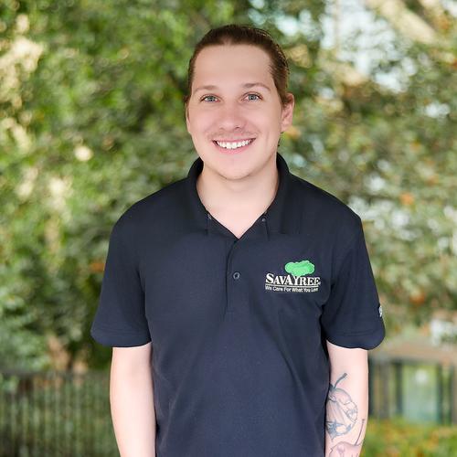 Headshot of SavATree Arborist Dezman Rosenberg