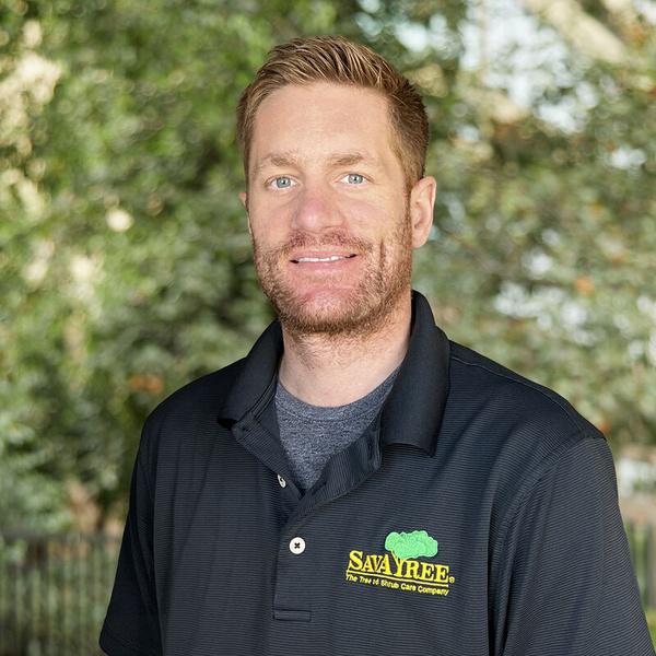 Headshot of SavATree Arborist Gary Lewis