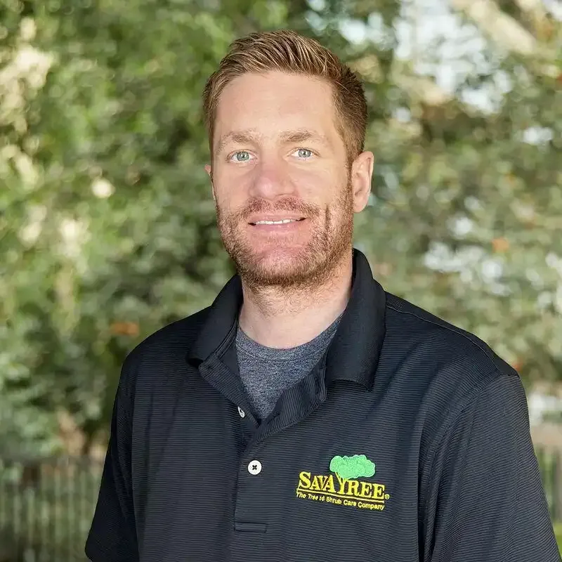 Headshot of SavATree Arborist Gary Lewis