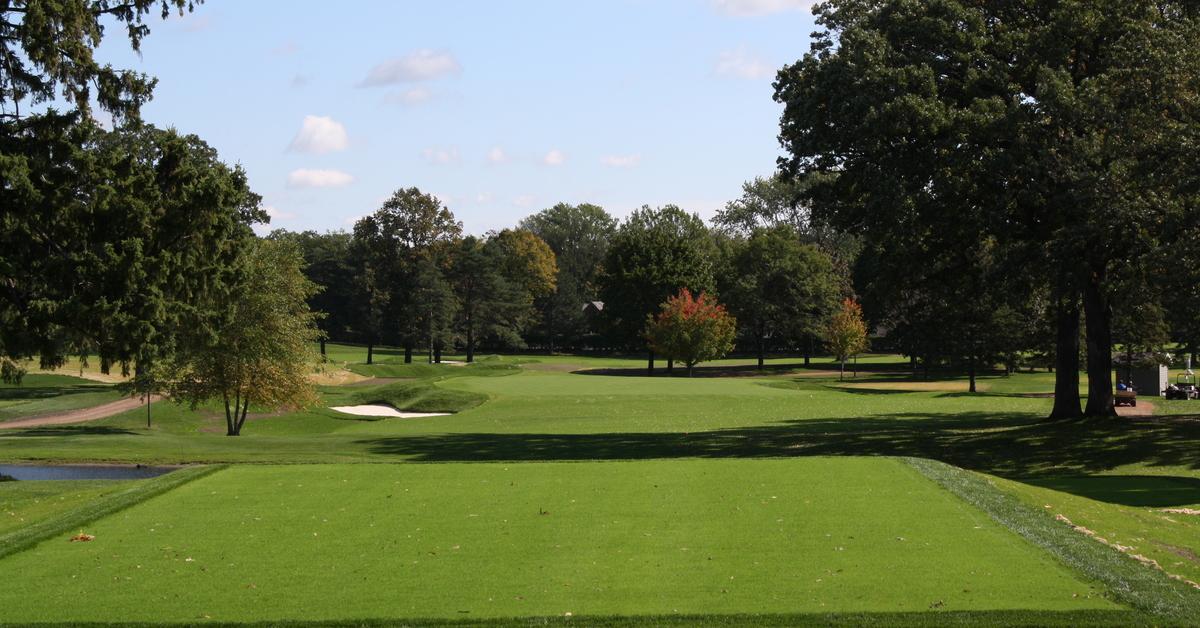 Golf course landscaping and tree management