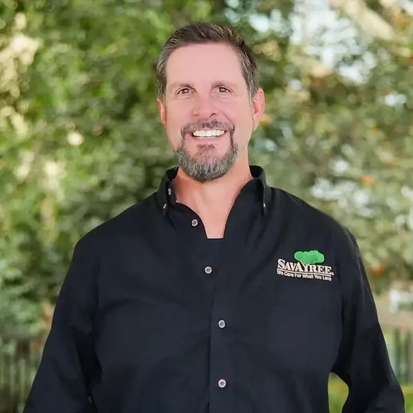 Headshot of SavATree Arborist Jay Martorelli