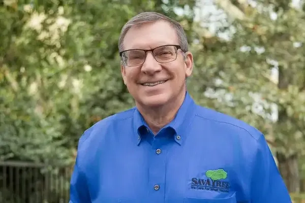 Headshot of SavATree Arborist Chip Heyser