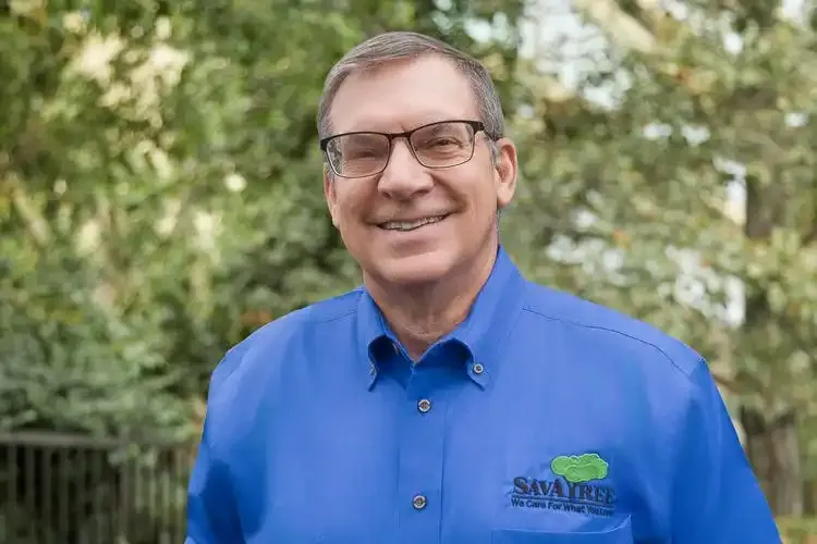 Headshot of SavATree Arborist Chip Heyser