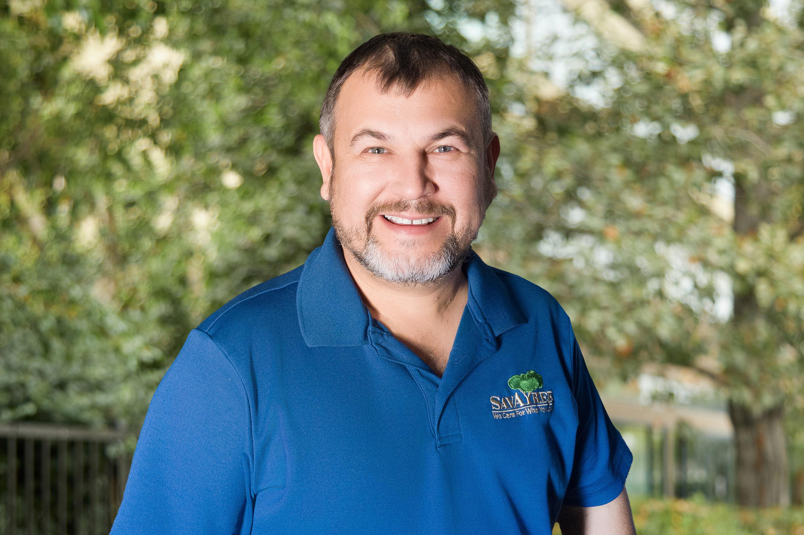 Headshot of SavATree Arborist Josiah Miller