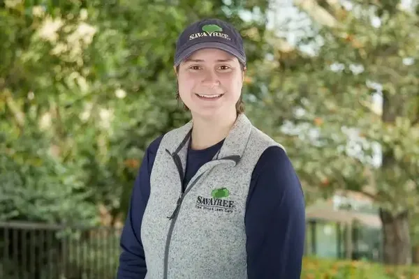 Headshot of SavATree Arborist Julia Liggett
