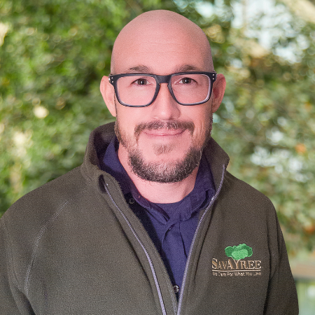 Headshot of SavATree Arborist Justin Henley