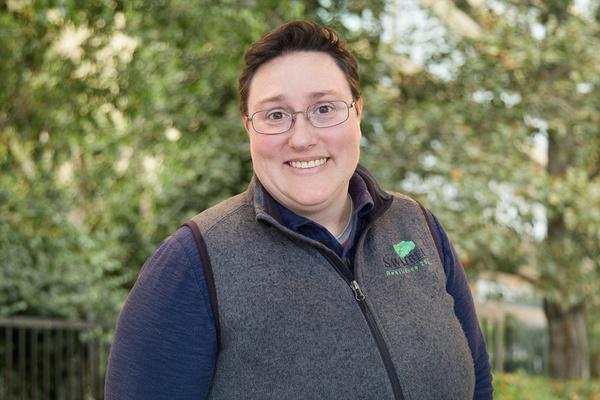 Headshot of SavATree Arborist Laura Craig-Comin