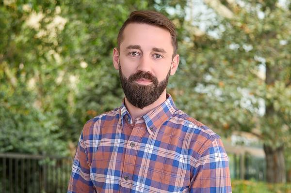 Headshot of SavATree Arborist Mark Brooks