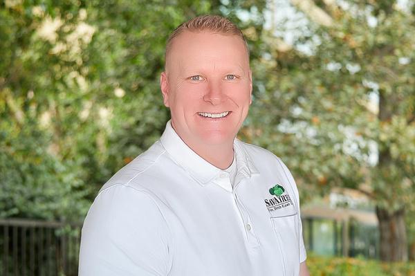 Headshot of SavATree Arborist Mike Sombrio