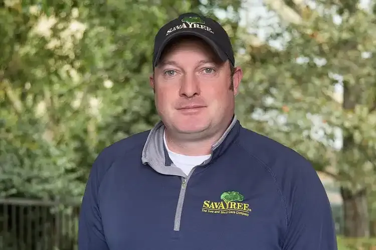 Headshot of SavATree Arborist Robert Staib