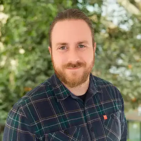 Headshot of SavATree Arborist Ross Jeffrey