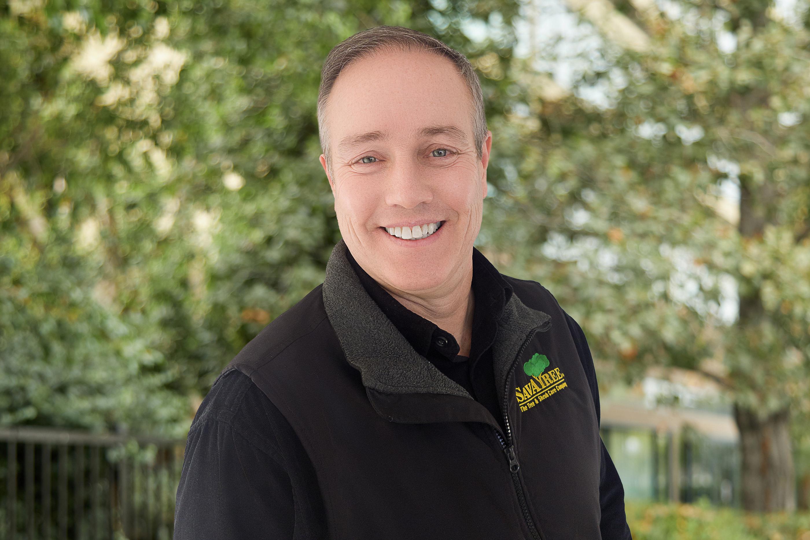 Headshot of SavATree Arborist Scot Boyce