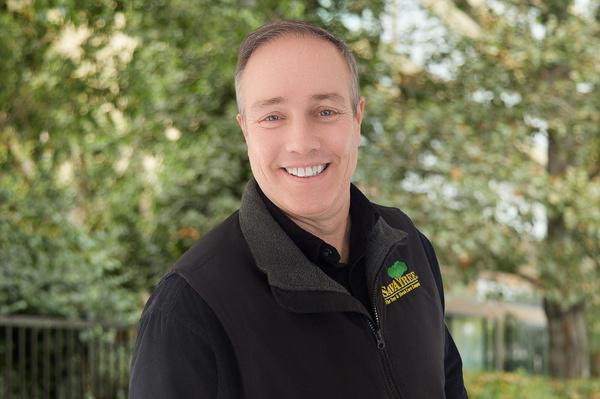 Headshot of SavATree Arborist Scot Boyce