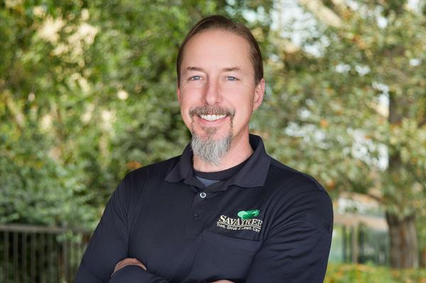 Headshot of SavATree Arborist Scott Scholz