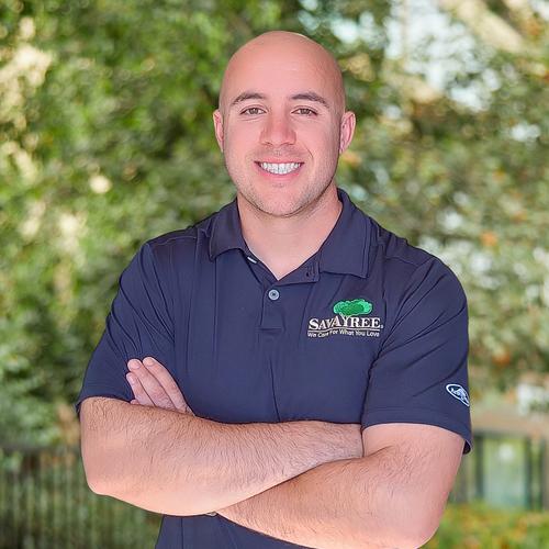 Headshot of SavATree Arborist Zach Garsez