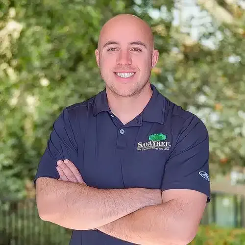Headshot of SavATree Arborist Zach Garsez
